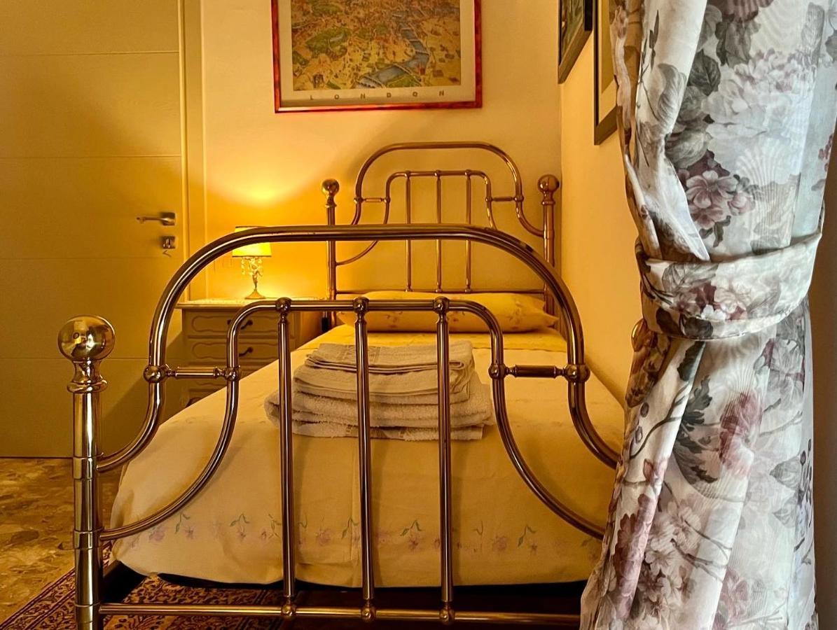 B&B Pergolesi ヴェローナ エクステリア 写真
