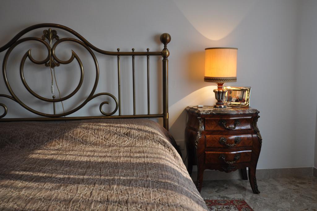 B&B Pergolesi ヴェローナ エクステリア 写真